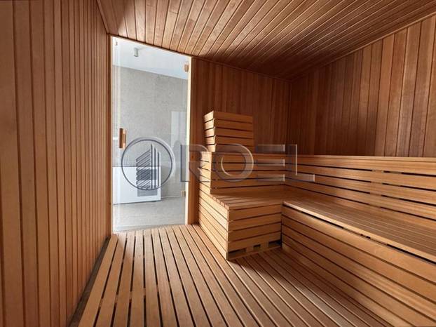 FOTO Ova vila u Opatiji ima lift, vinski podrum, vanjski infinity i unutarnji bazen, wellness...