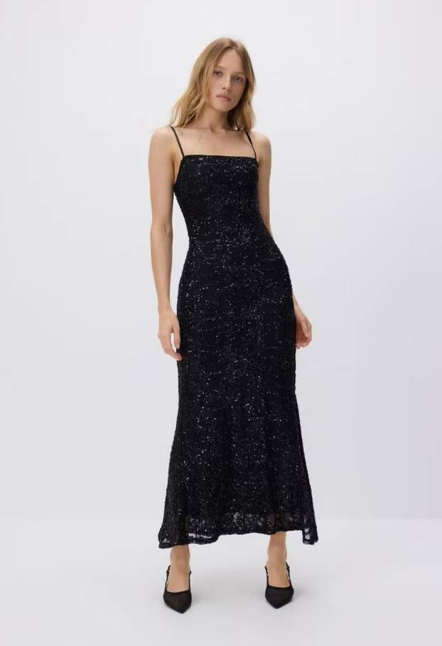 Pozvani ste na svadbu i nemate haljinu? Imamo 30 prijedloga koji vas neće baciti u 'bankrot'