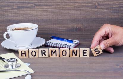 Kako žena može prirodno izregulirati svoje  hormone