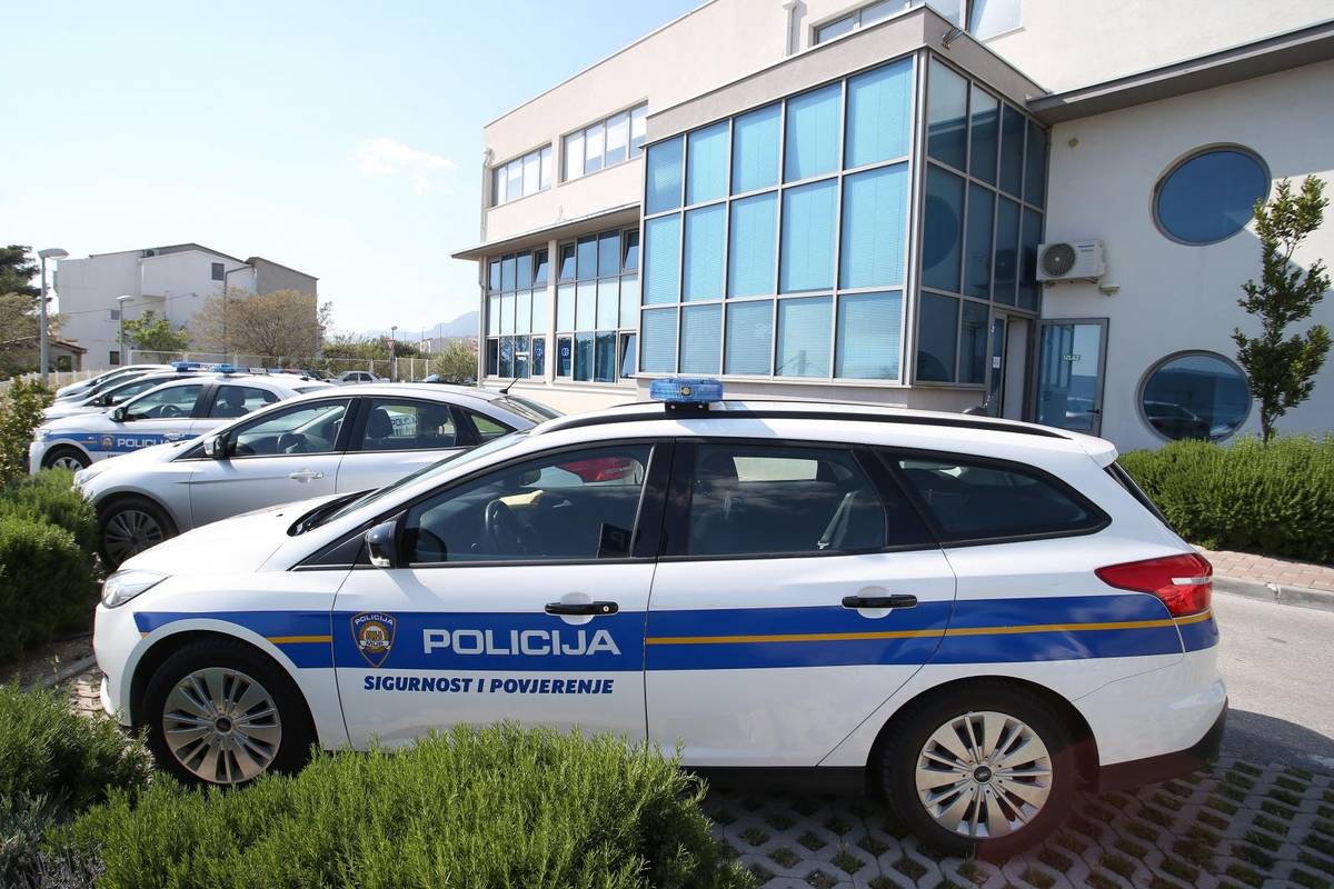 Motociklist poginuo kod Drniša