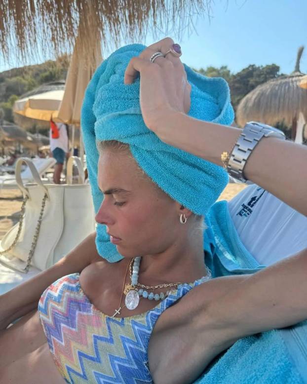 FOTO Slavni nogometaš ostavio suprugu zbog čudnih sklonosti