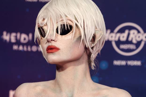 Heidi Klum hosts annual Halloween party in New York