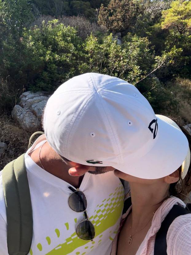 FOTO Gospođa Đoković radila je u kladionici, a predrasude su je mučile: 'Ne uklapam se u priču'
