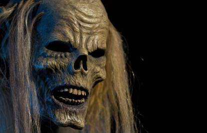 U Lienzu otvoren prvi muzej zastrašujućih maski