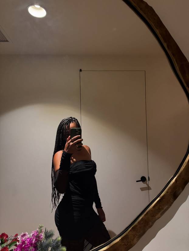 FOTO Japanka navukla badić i tangice nakon naporne sezone: 'Ja jednostavno pripadam plaži'