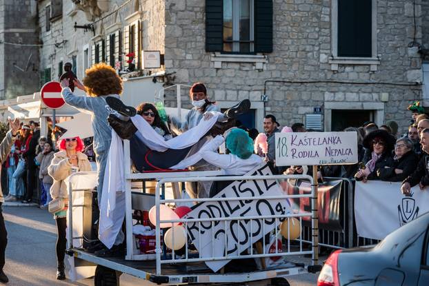 Tito i Ante Pavelić spaljeni kao Krnje u Kaštel Starom