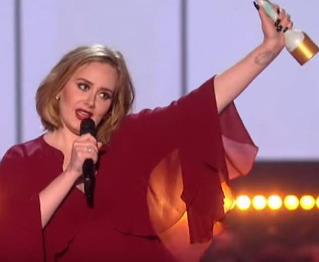 Rekord: Adele je najbogatija pjevačica u Britaniji u povijesti