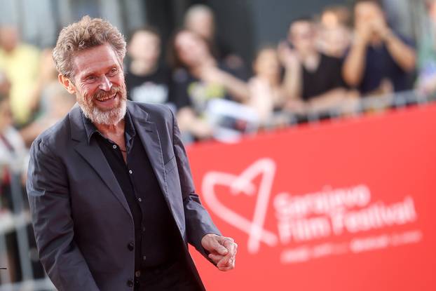Američki glumac Willem Dafoe prošetao je crvenim tepihom 31. Sarajevo Film Festivala