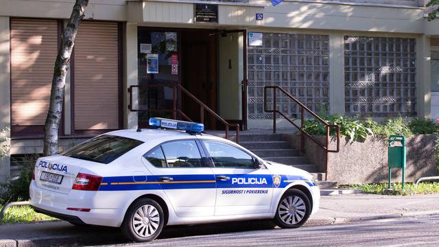IV. policijska postaja Zagreb, na adresi Petrova 152