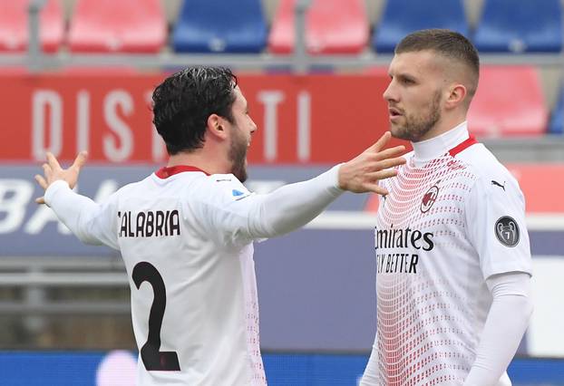 Serie A - Bologna v AC Milan