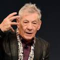 Ian McKellen ni u 85. godini ne planira mirovinu: Dok pamćenje i koljena služe, ja ne odustajem