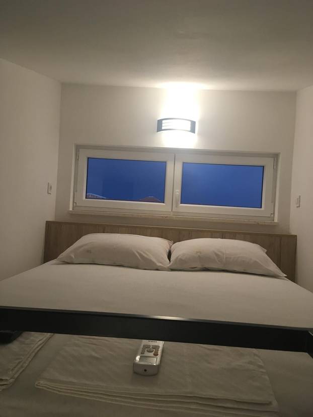 FOTO Na Vir dolaze kako bi se slikali s neobičnom kućom: Skriva apartman od tek 26 m2