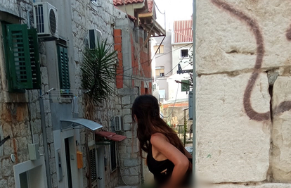 Sramotne scene iz centra Splita: Djevojka se pomokrila usred bijela dana na ulici u Radunici