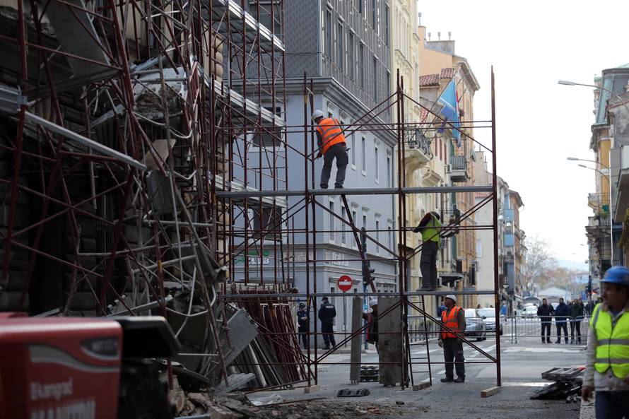 Rijeka: PoÄela demontaÅ¾a uruÅ¡ene skele