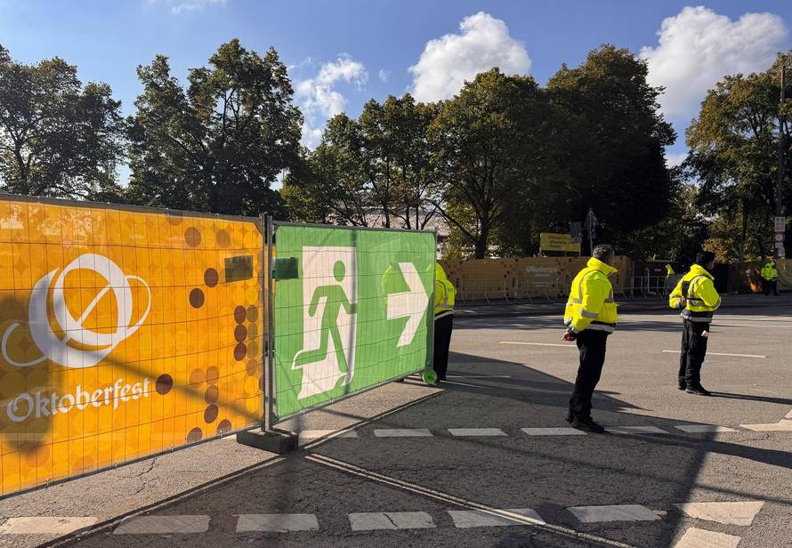 Oktoberfest to remain shut on Wednesday after explosion in Munich