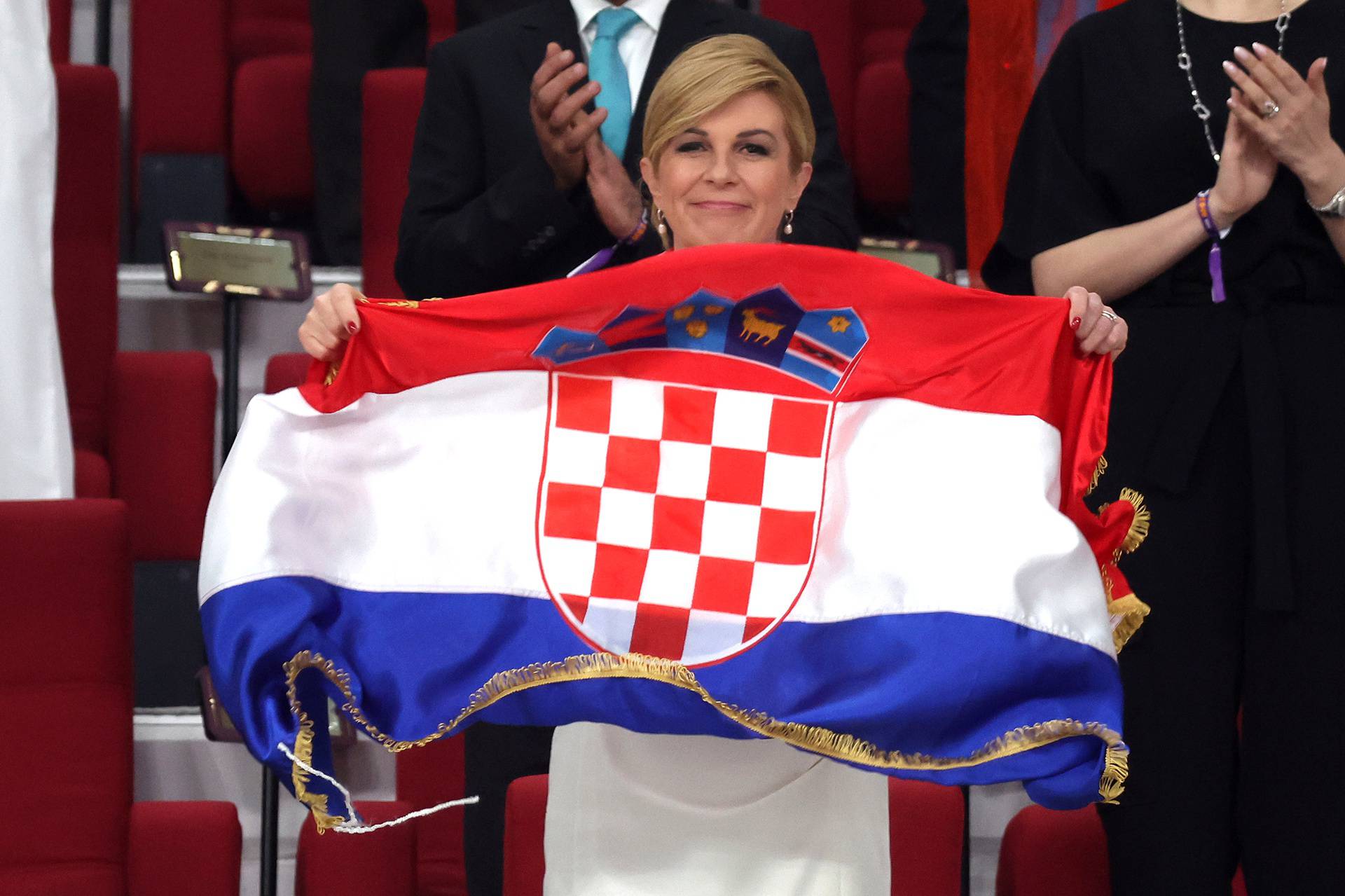 KATAR 2022 - Kolinda Grabar Kitarović na stadionu prati utakmicu Hrvatske i Maroka