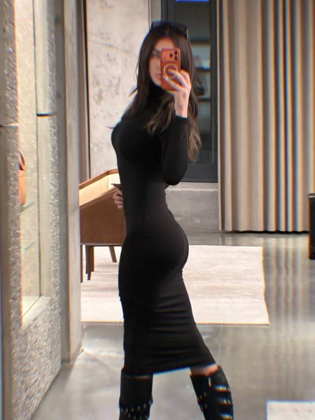 FOTO Masha je online modna ikona, ali njezino tijelo privlači više pažnje od lijepih 'krpica'