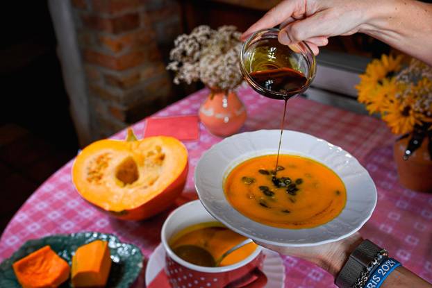 Ivanić Grad: Seoski turizam Kezele