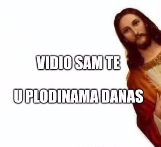 FOTO Memovi o bojkotu ne staju! 'U znak podrške privatni faksevi neće prodavati diplome'