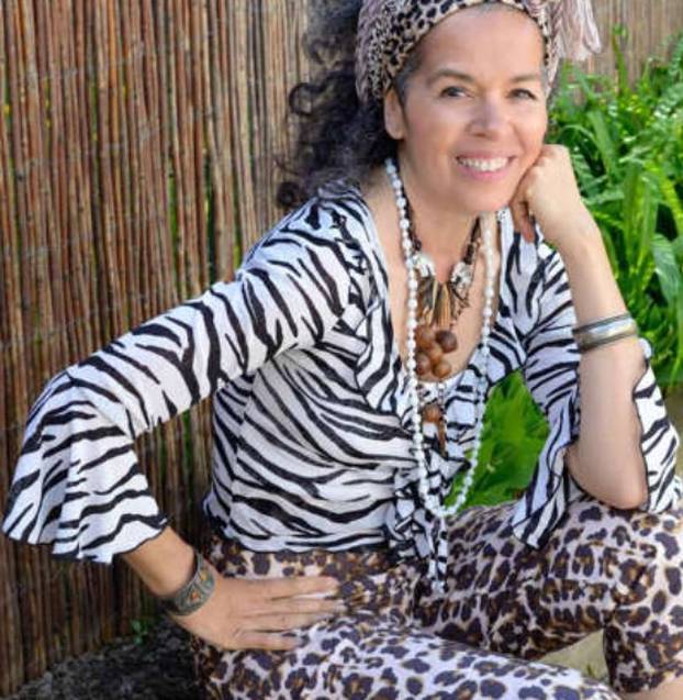 FOTO 50 modnih grešaka koje će učiniti da žene starije od 50 izgledaju još starije