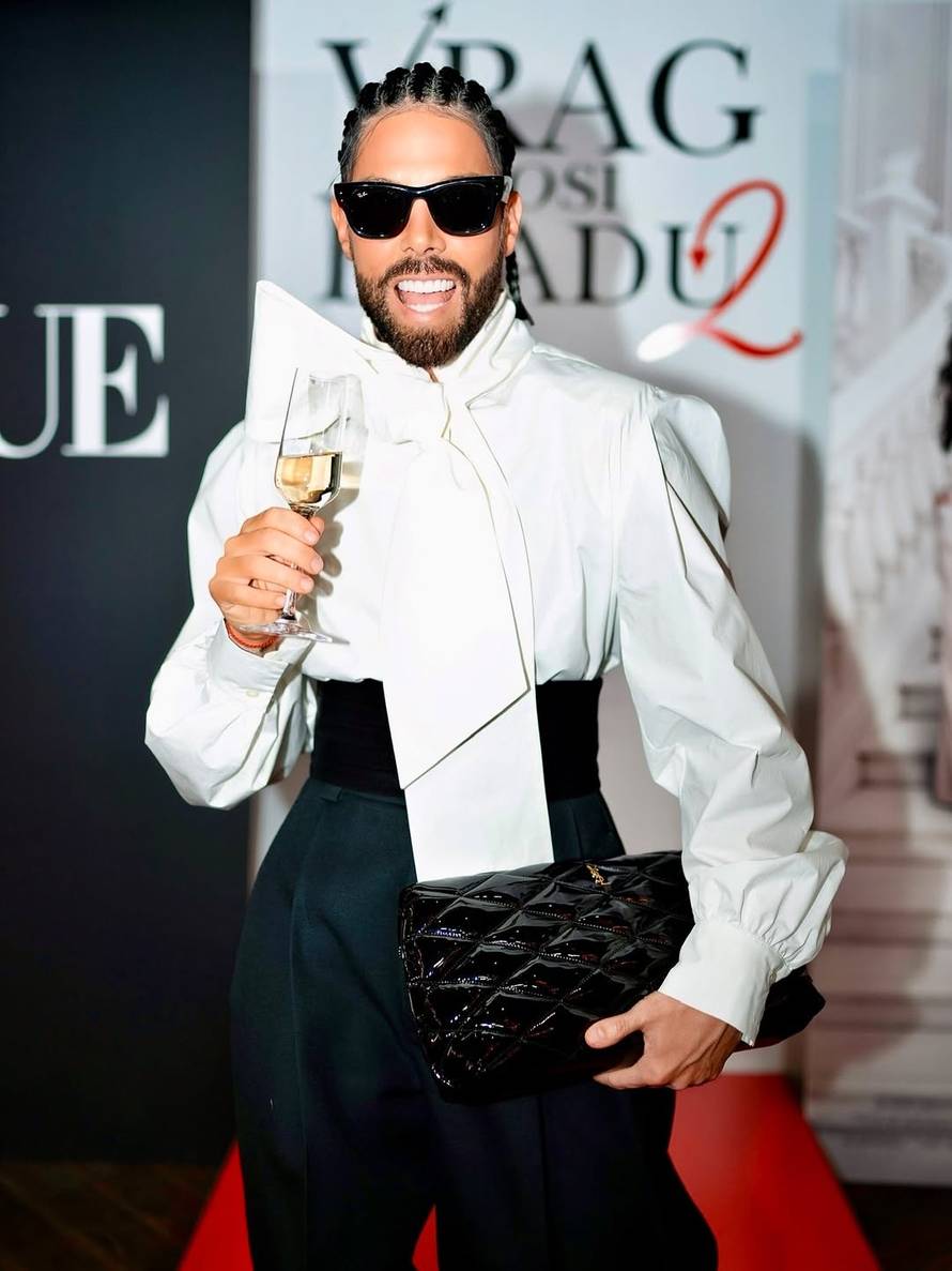 FOTO Vrag nosi Pradu, a Modni Mačak pletenice na premijeru