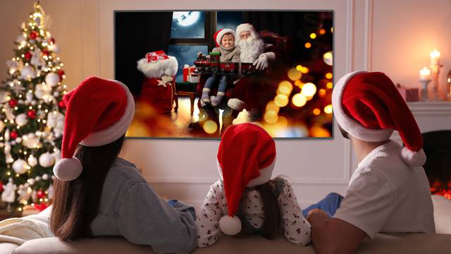 Božićni filmovi za svaki znak: Za Jarca je idealan 'Kako je Grinch ukrao Božić', a Bika 'Sam u kući'