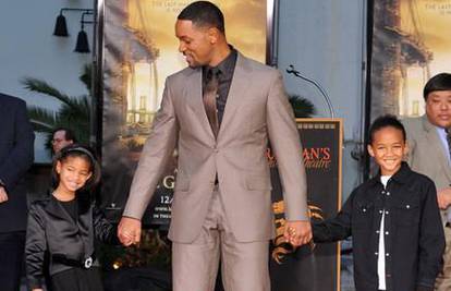 Will Smith sina Jadena već sad uči kako ljubiti cure