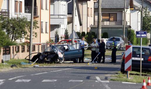 Vraćali se iz noćnog izlaska: U nesreći poginuo 21-godišnjak