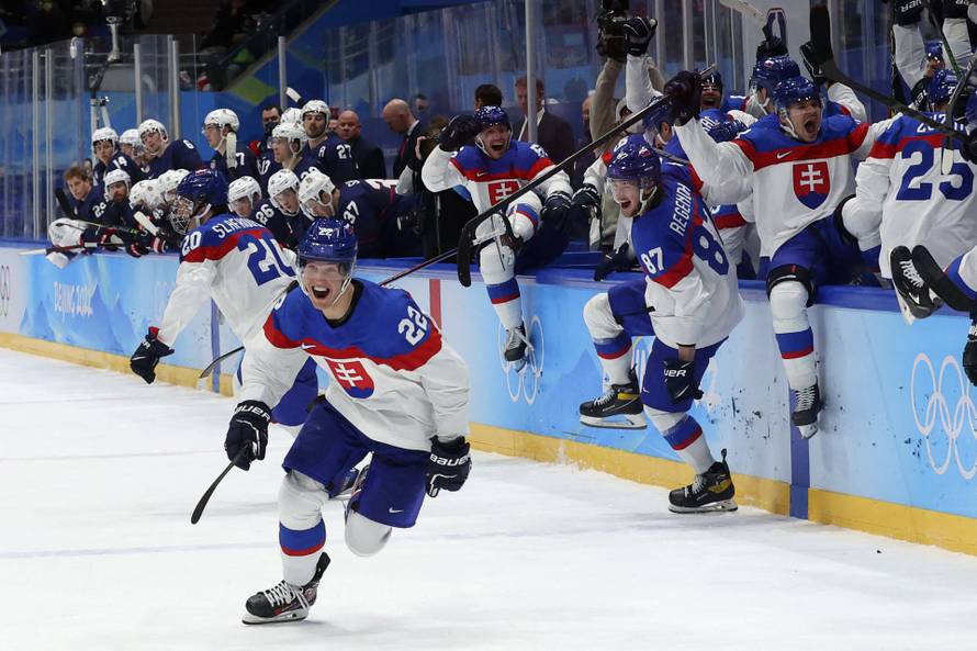 Ice Hockey - Men's Play-offs Quarterfinals - United States v Slovakia