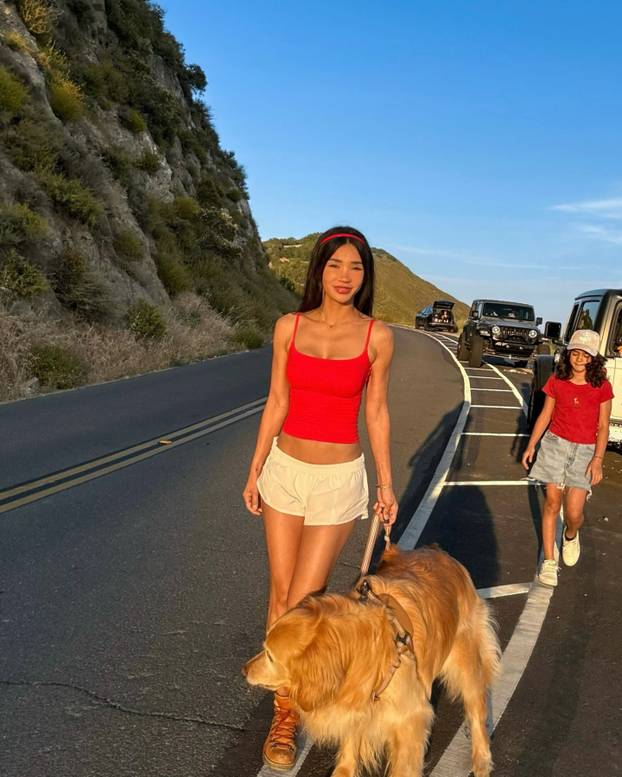 FOTO Nitko ne može vjerovati, ali istina je... Ova učiteljica iz Kalifornije ima 48 godina!