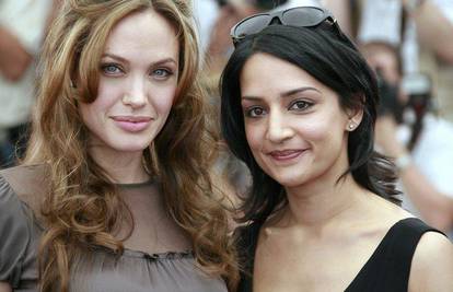 Cannes: Koščatoj Angelini Jolie nabubrile žile