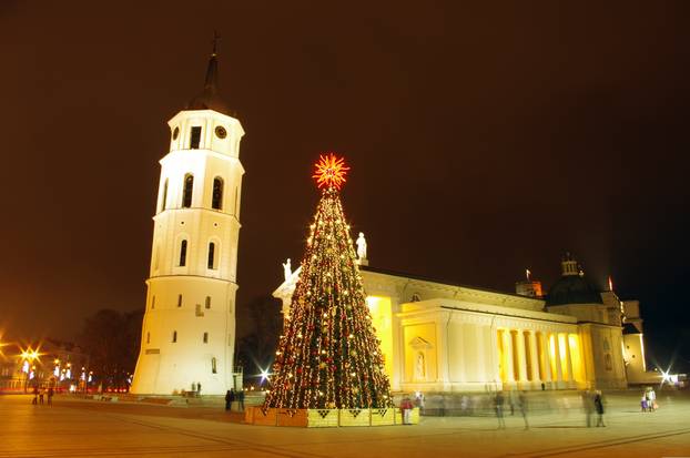 FOTO Ovo su najljepša božićna drvca svjetskih metropola