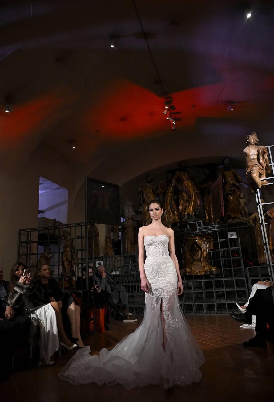 Zagreb: Modna revija Duchessa u MGZ