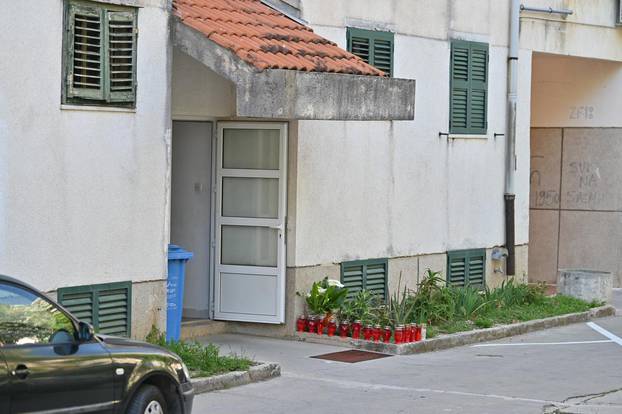 Makarska: Zgrada u kojoj je živjela Milka Blagojevic koja je preminula nakon što ju je muškarac odgurnuo na pod