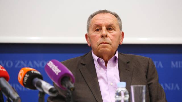 Umro je Dragutin Rosandić: Zalagao se za reforme školstva