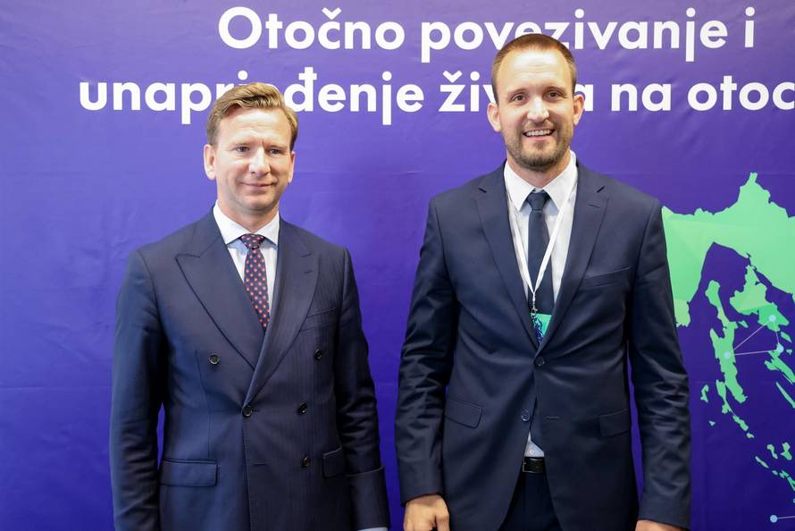 Zadar: Konferencija “Otočko povezivanje i unaprijeđenje života na otocima”