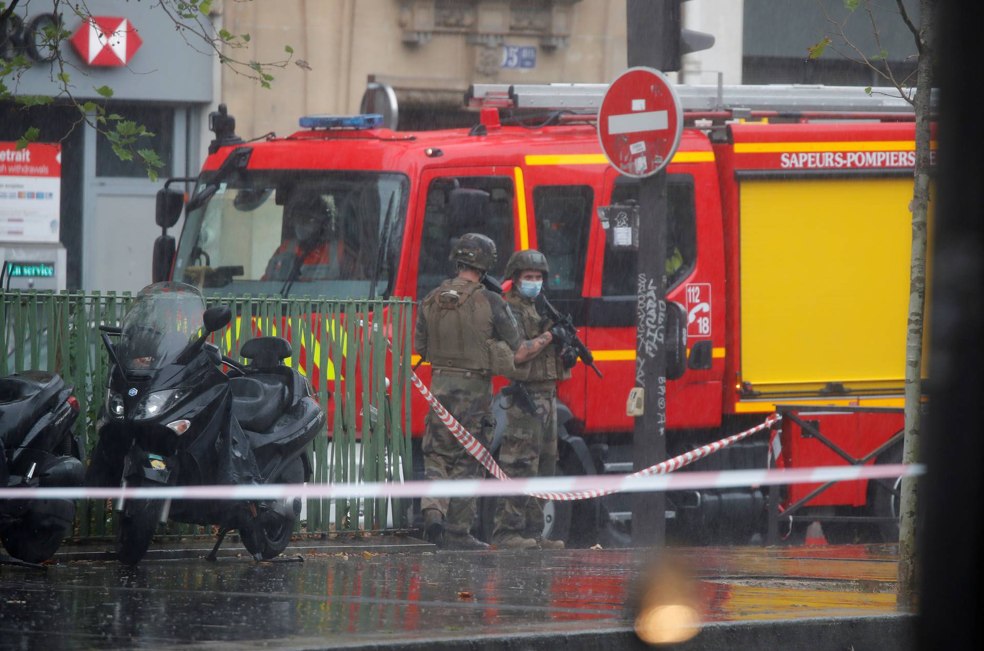 Police operation ongoing near the former offices of Charlie Hebdo, in Paris