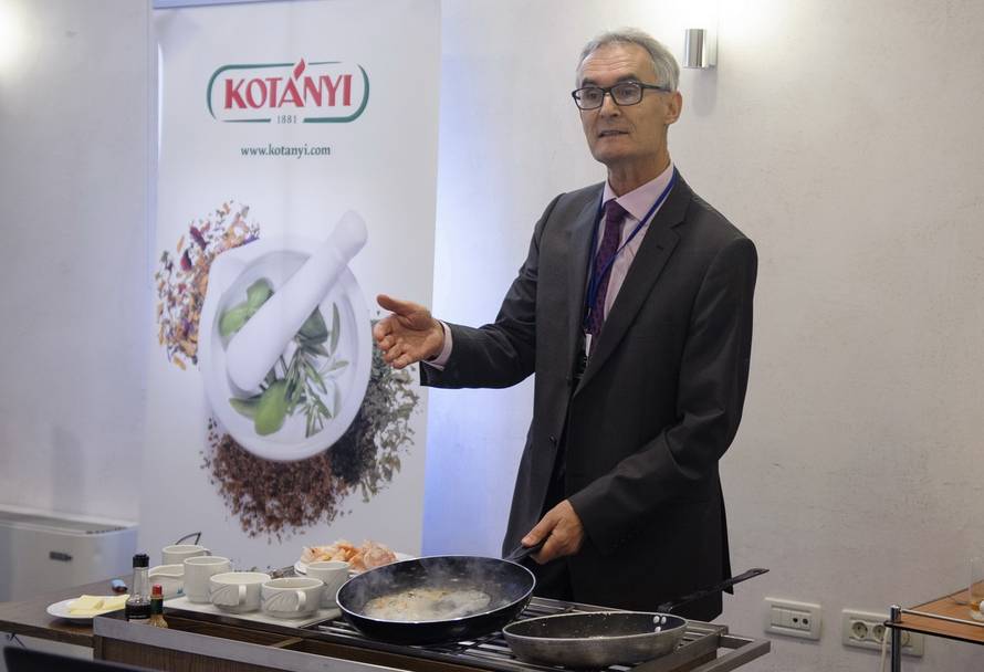 U Makarskoj saznajte sve o slavnim francuskim sirevima