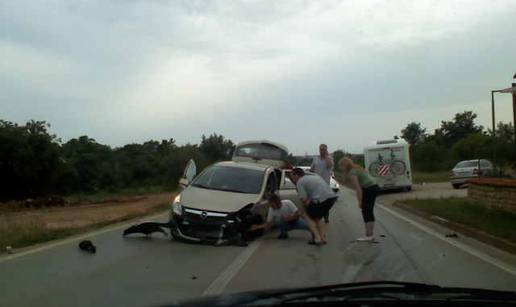 Nije provjerila mrtvi kut pa se sudarila s BMW-om