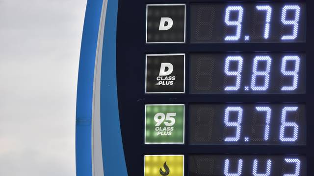 Ponovno porasle cijene goriva: Dizel je  sad skuplji od benzina