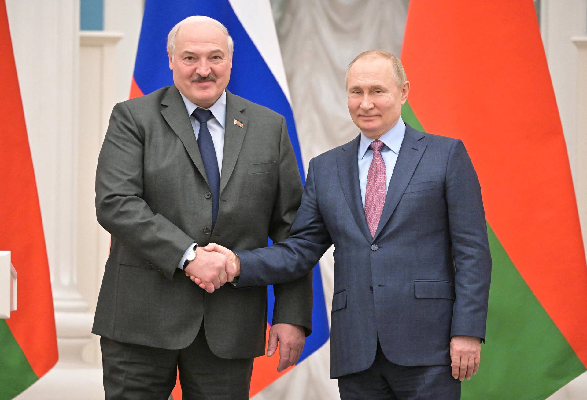 Russian President Putin meets his Belarusian counterpart Lukashenko in Moscow