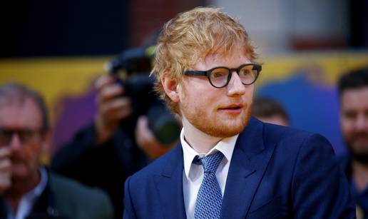 Ed Sheeran postaje sponzor poznatog engleskog trećeligaša