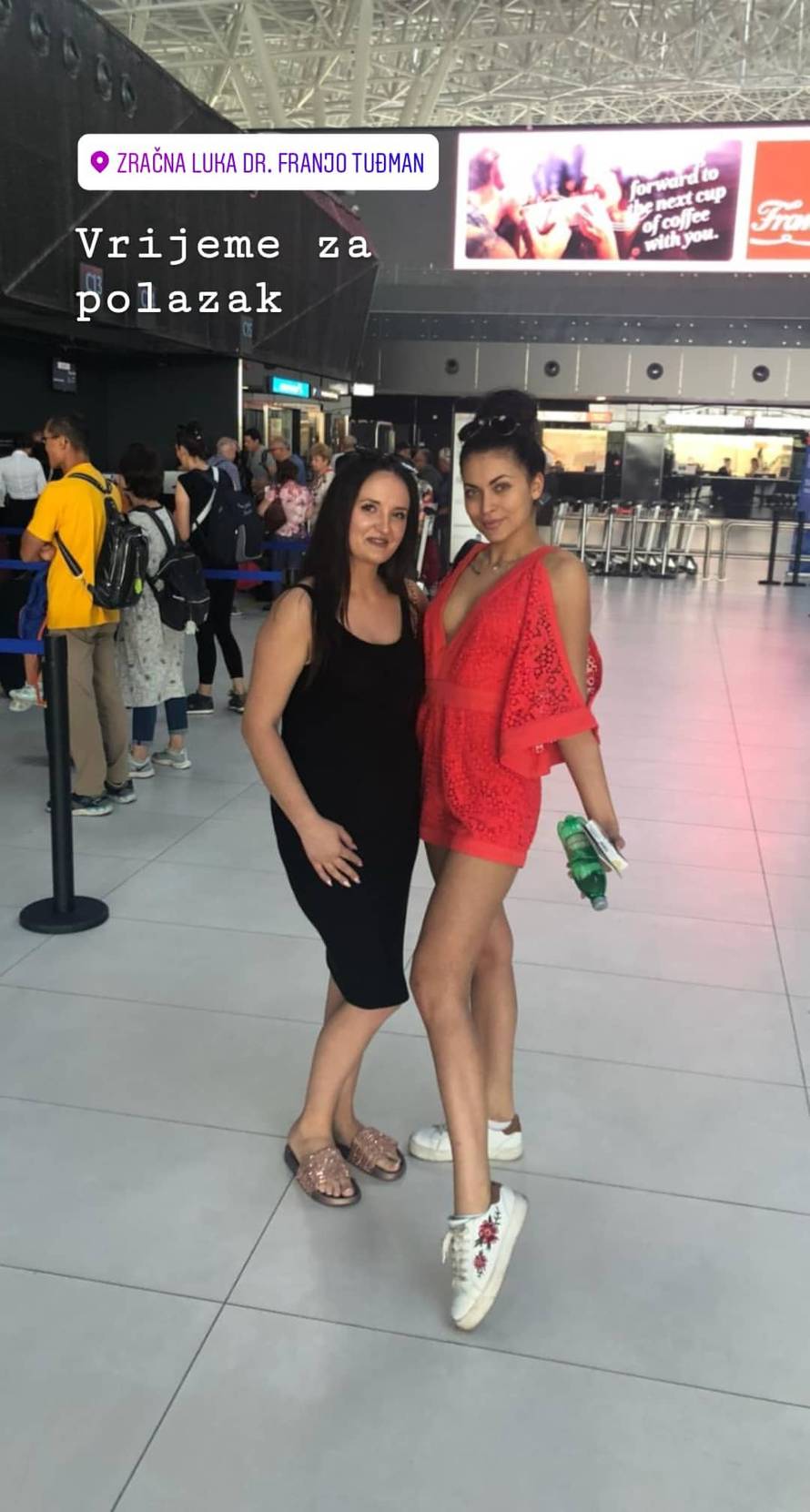 Hana Rodić poslije operacije grudi: 'Jedna mi je bila manja'