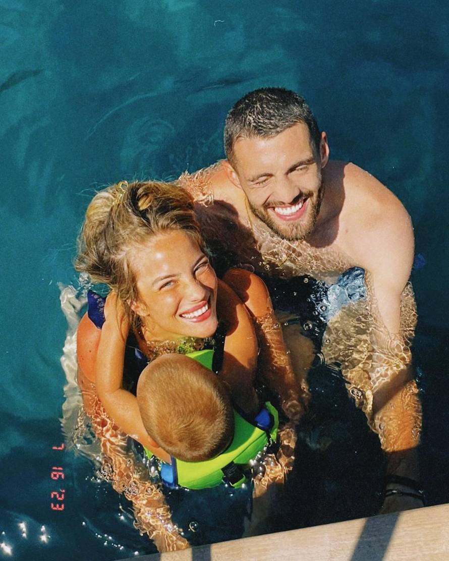 FOTO Izabel Kovačić bodri svog Matea s tribina na Poljudu...