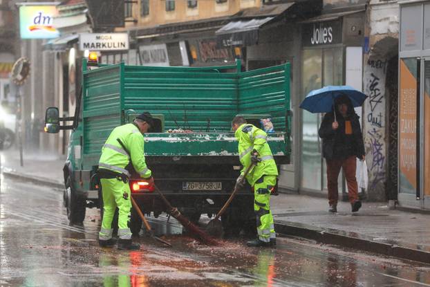 Zagreb: Započelo čišćenje Ilice