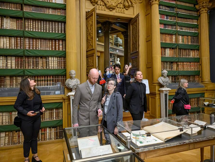 Domaći dizajner osvojio je Pariz svojom 'svemirskom' idejom