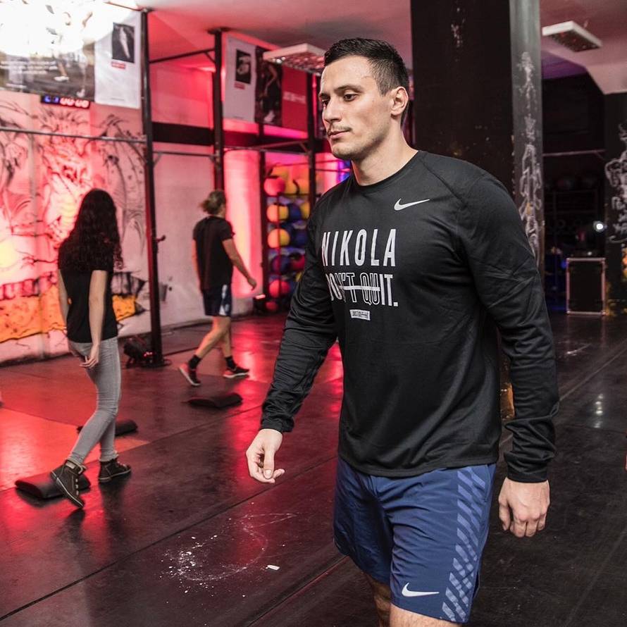 Srpski glumci 'podigli prašinu' jer su završili na porno stranici