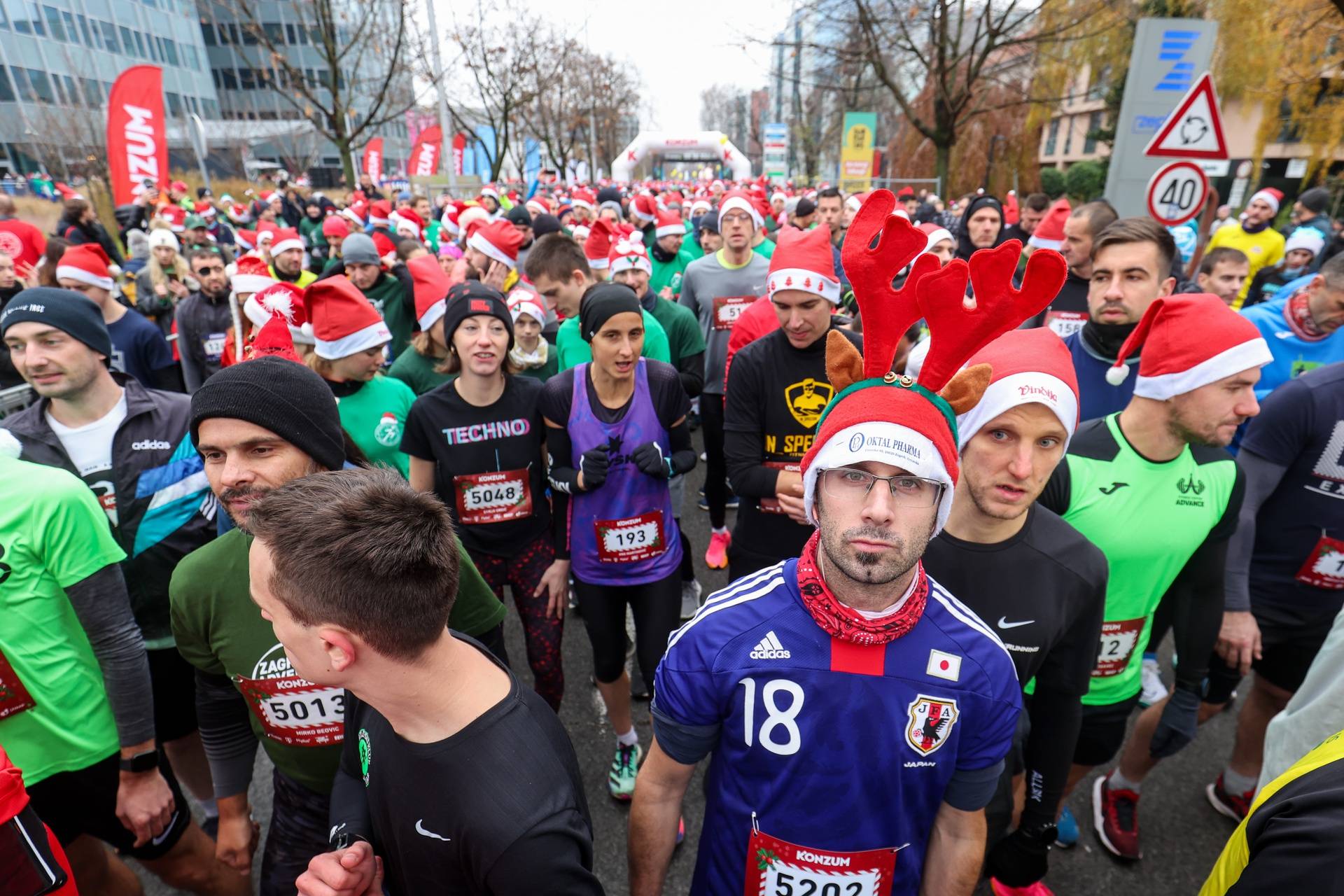 Humanitarna utrka Zagreb Advent Run