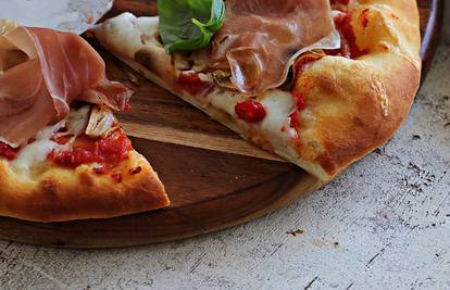Tijesto za pizzu bez kvasca: Ispast će fantastično svaki put!