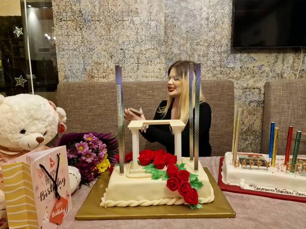 FOTO Žena s najvećim usnama na svijetu otkrila kako je nekoć izgledala: Šok! Bila si prekrasna